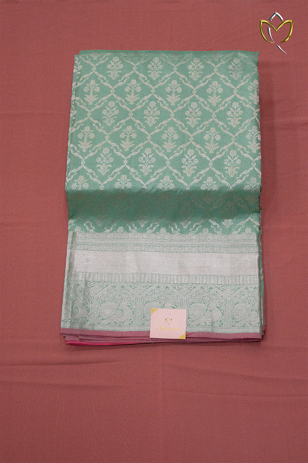 Lightweight Pattu - Olive Green