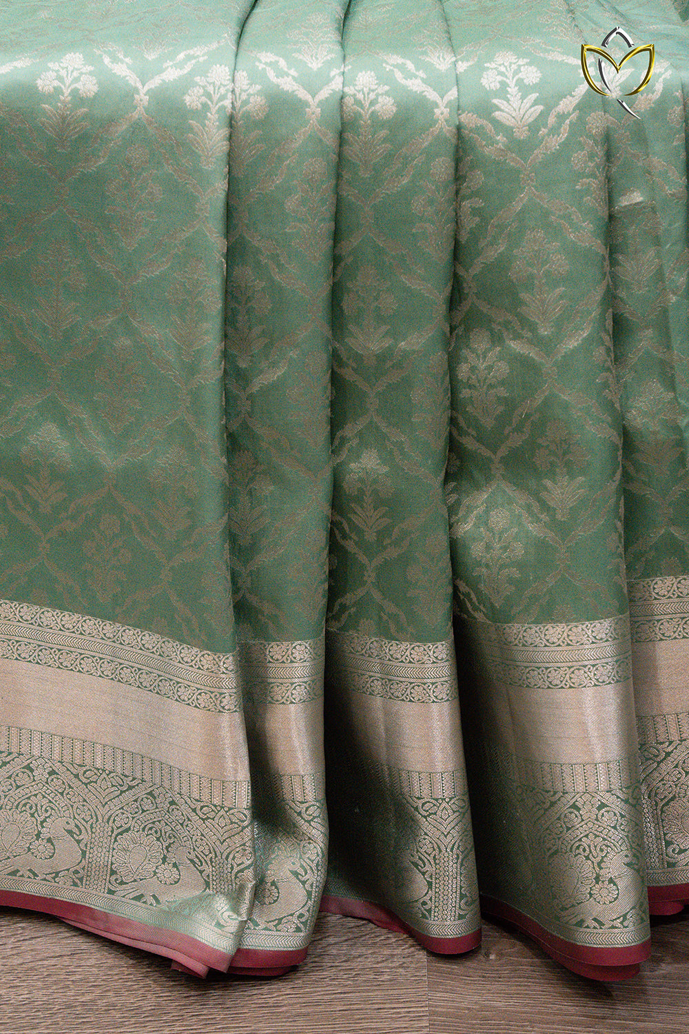 Lightweight Pattu - Olive Green
