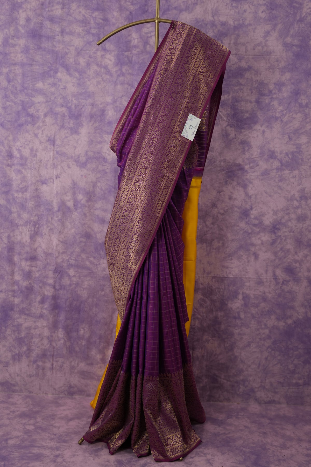 Banarasi Pattu - Kanchi Border