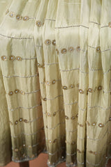 Fancy Handwork - Olive green