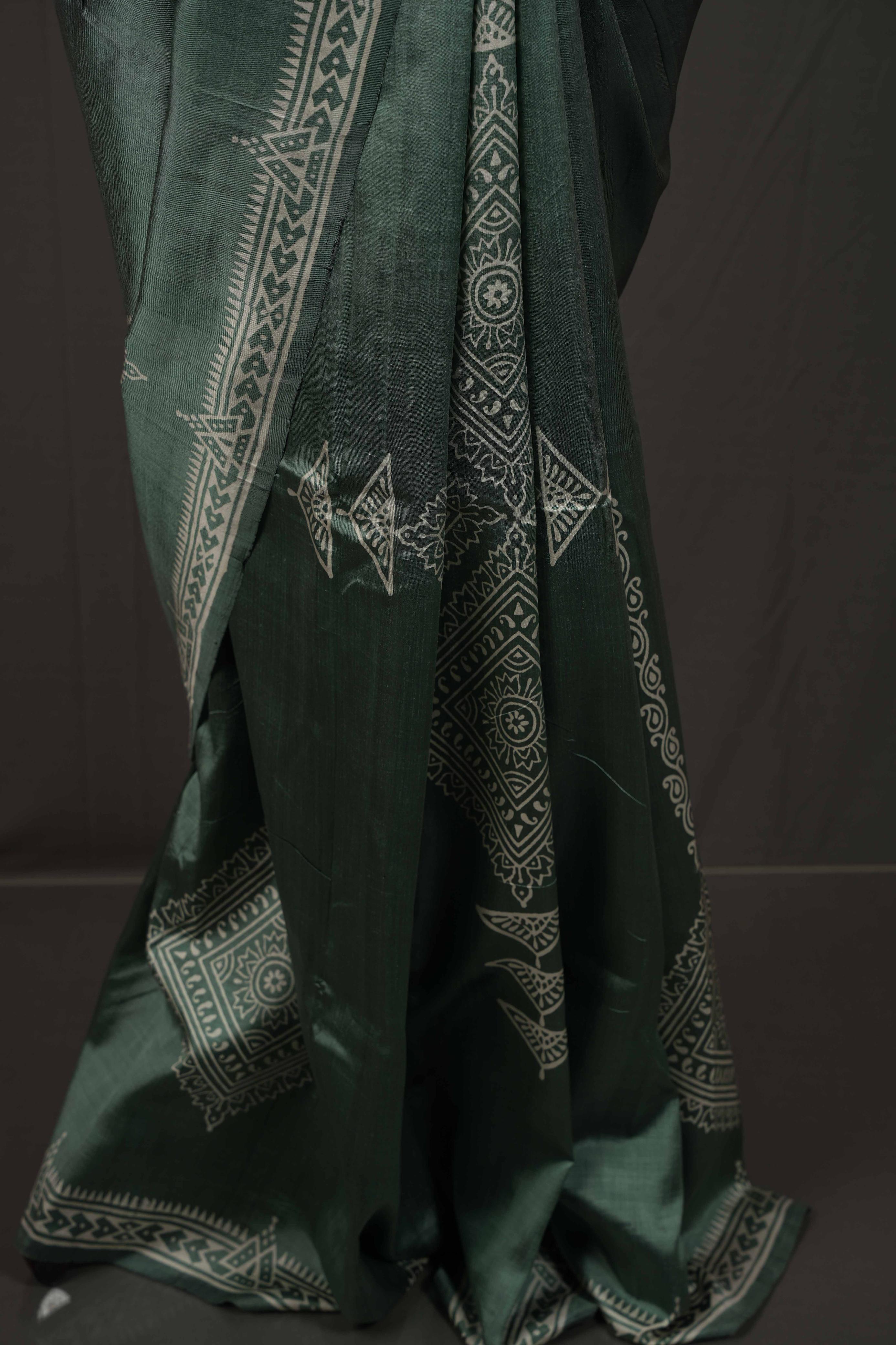 Murshidabad Silk - Forest Fern